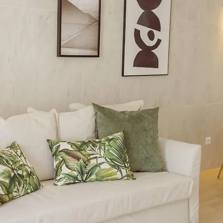 Stylish With Terrace By Hosty Apartment *