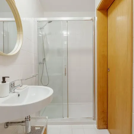 Stylish With Terrace By Hosty Appartement *