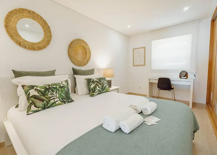 Stylish With Terrace By Hosty *