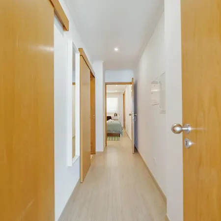 Appartement Stylish With Terrace By Hosty